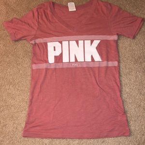 Pink pink v-neck size small